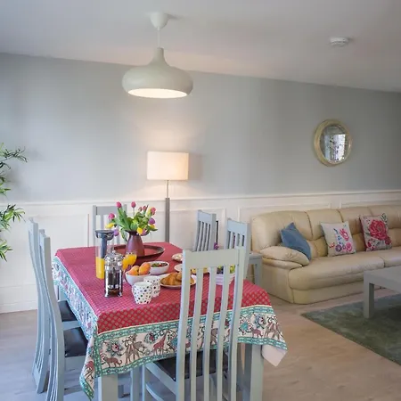 Pink Blossom Clifden